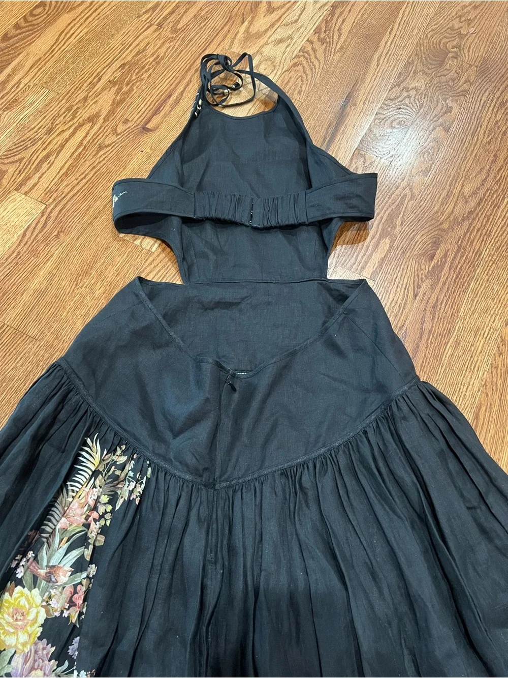 $895 Zimmermann Tallow Halter Midi Dress in Black Multi Floral - Size 3 (US 10) - Picture 12 of 15